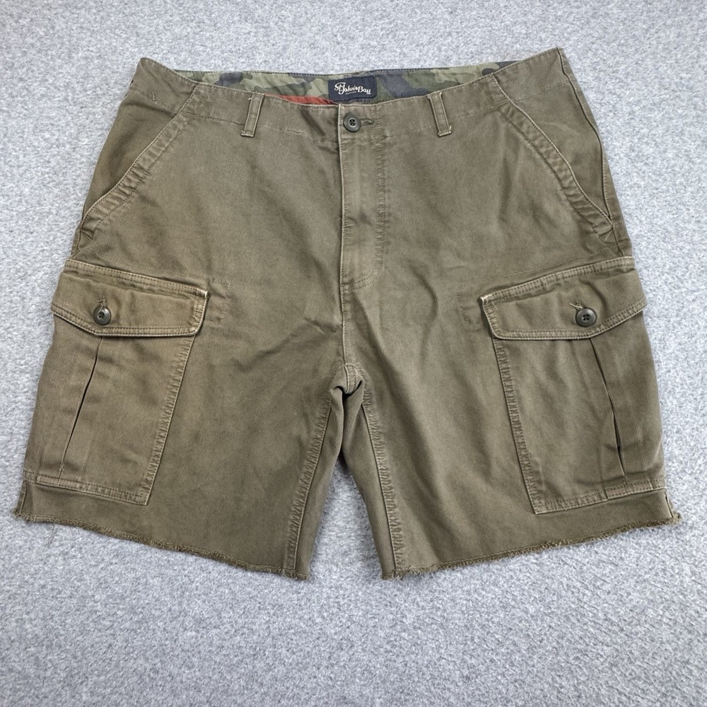 Vintage St. John's Bay Rugged Cargo Shorts Mens 40 Raw Hem Olive‎ Green Y2K Work